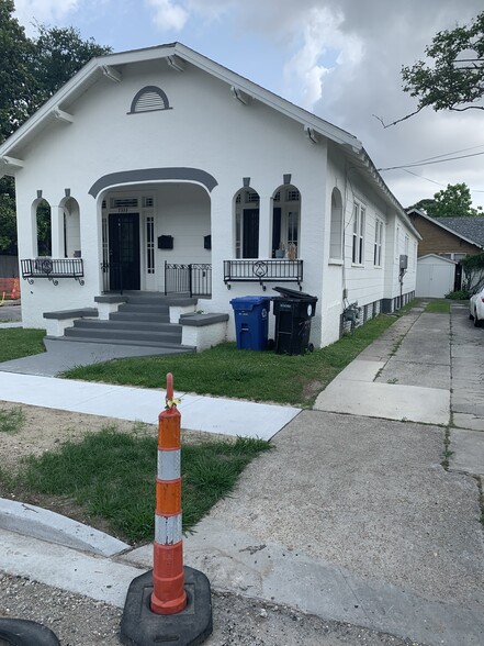 Right Side Exterior - 7331 Spruce St