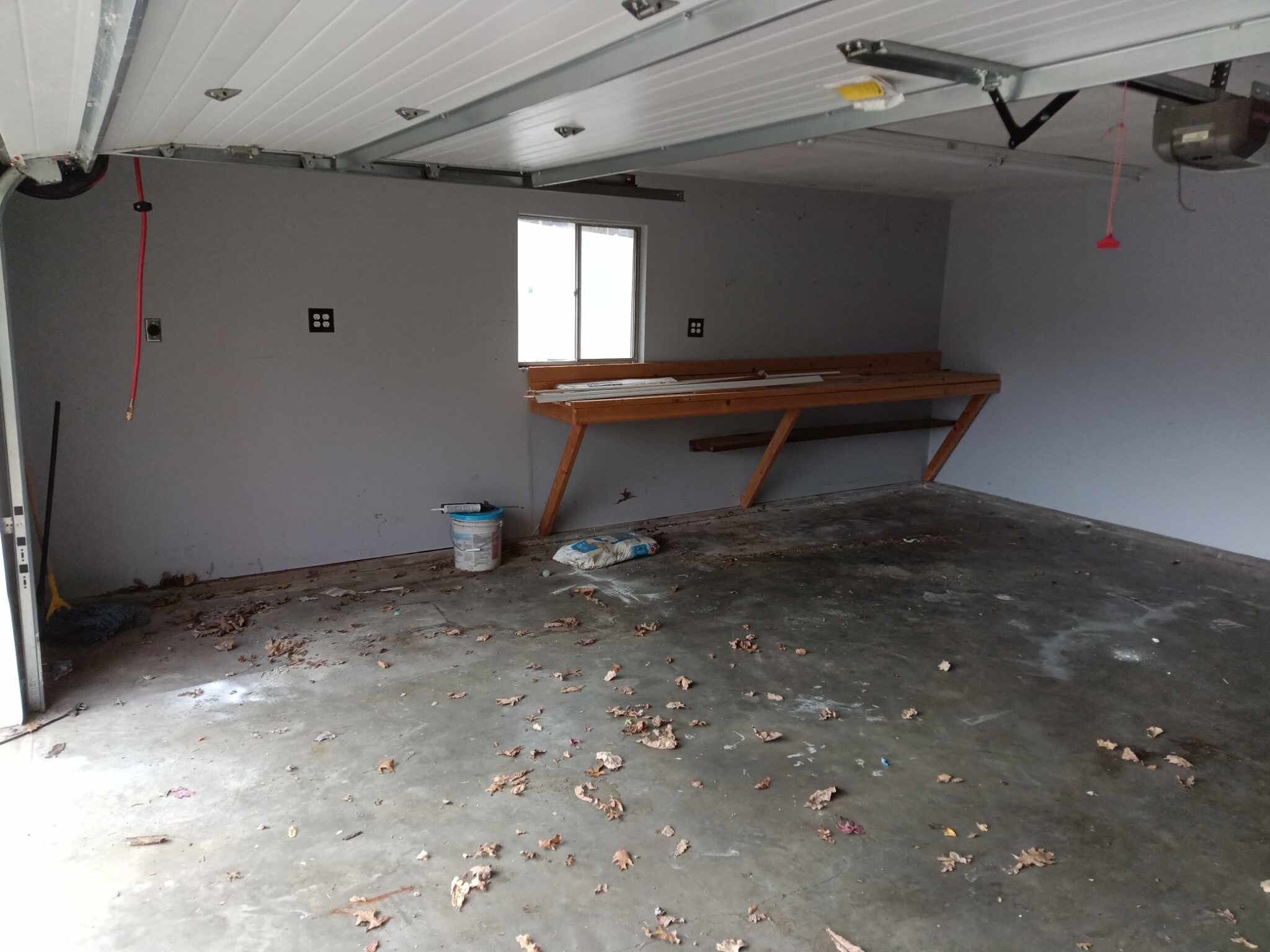 Building Photo - 3636 Reavis Barracks Rd