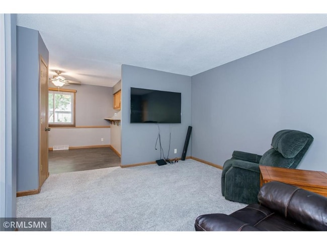 Building Photo - 4826 Grenwich Way N