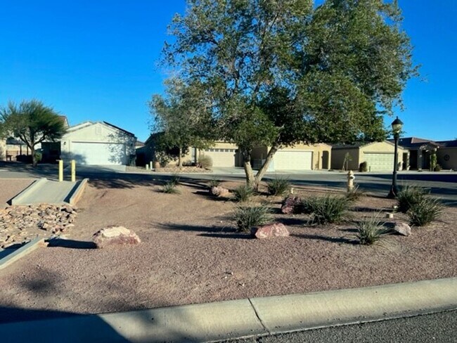 Building Photo - 3br 2Ba 2-Story Brand new Home with fenced...