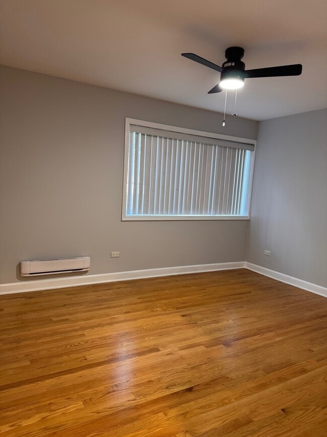 Building Photo - 717 Strom Dr