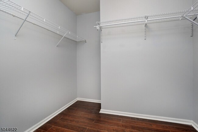 Building Photo - 29 Gordon Cir