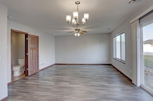 Building Photo - 129 Osprey Path