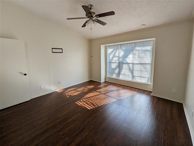 Building Photo - 2728 Copper Creek Dr