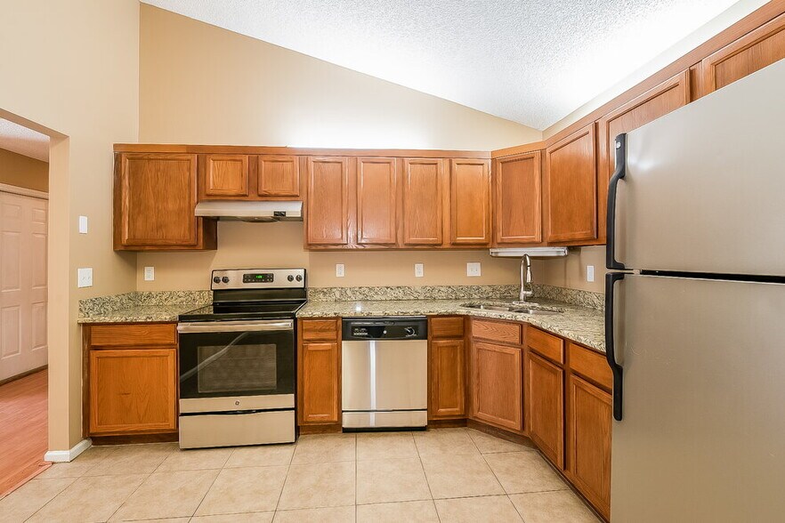 Building Photo - 1786 Sheraton Lakes Cir