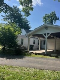 Building Photo - 2319 Hunt Rd