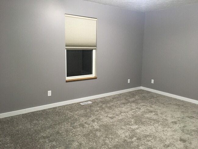 Building Photo - 904 Cedar Run Ct NW