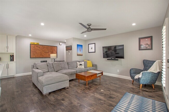 Building Photo - 3512 Colgate Ln