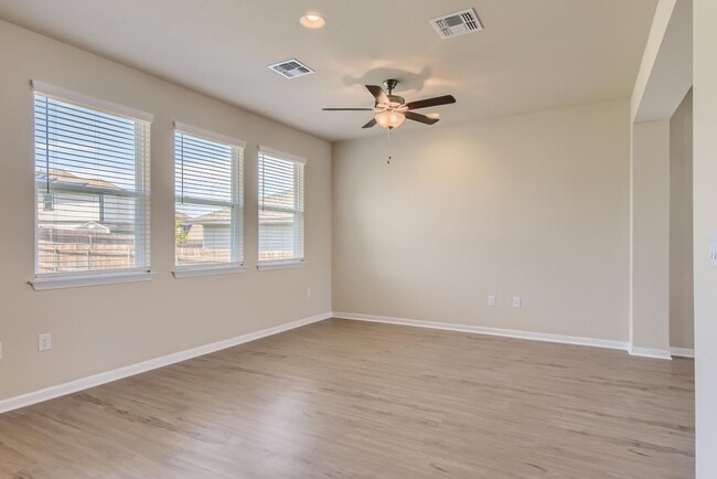 Building Photo - Beautiful 4BD / 3 BA Home for Rent in Whis...