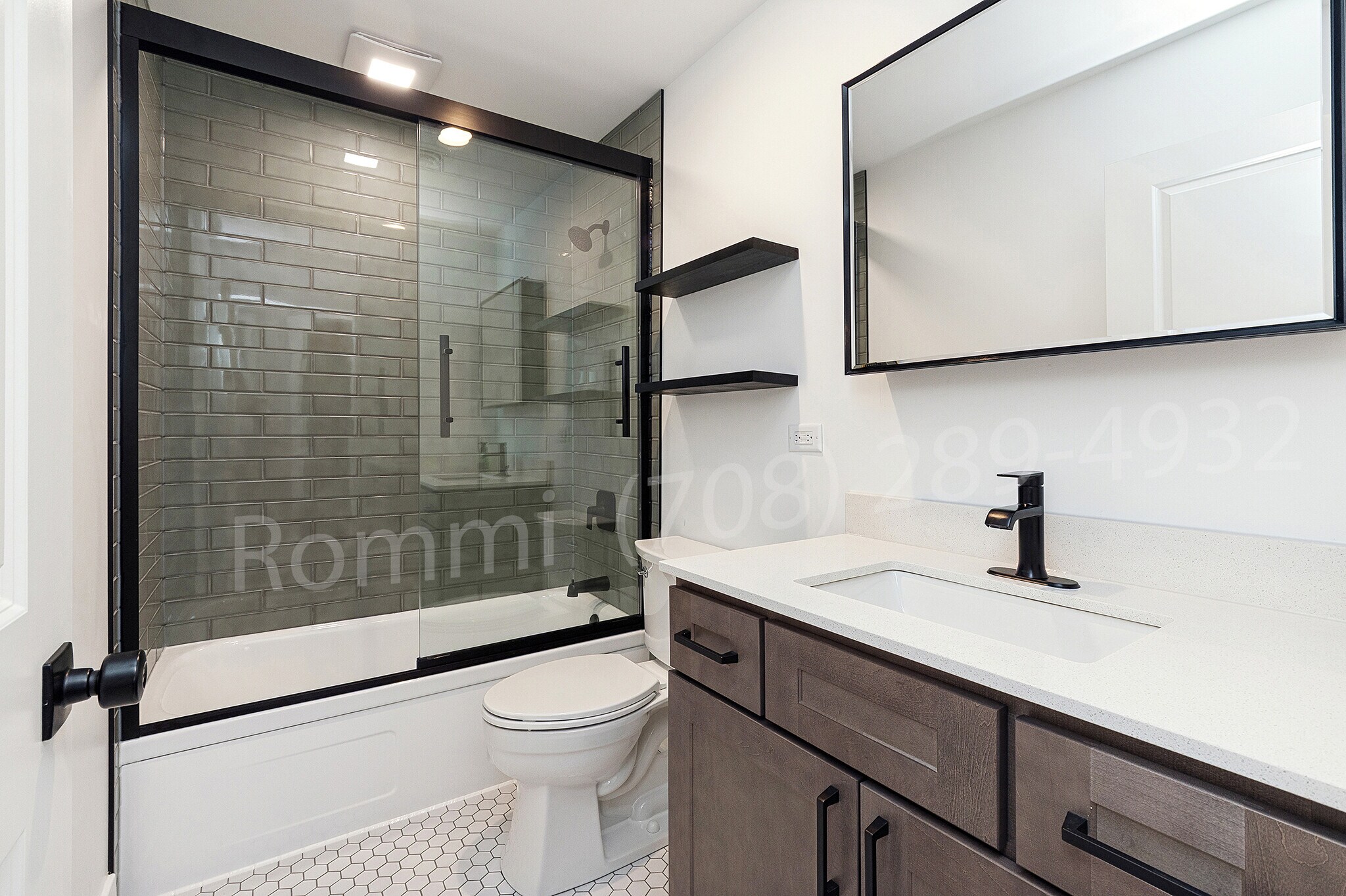 Bathroom - 3631 165th St