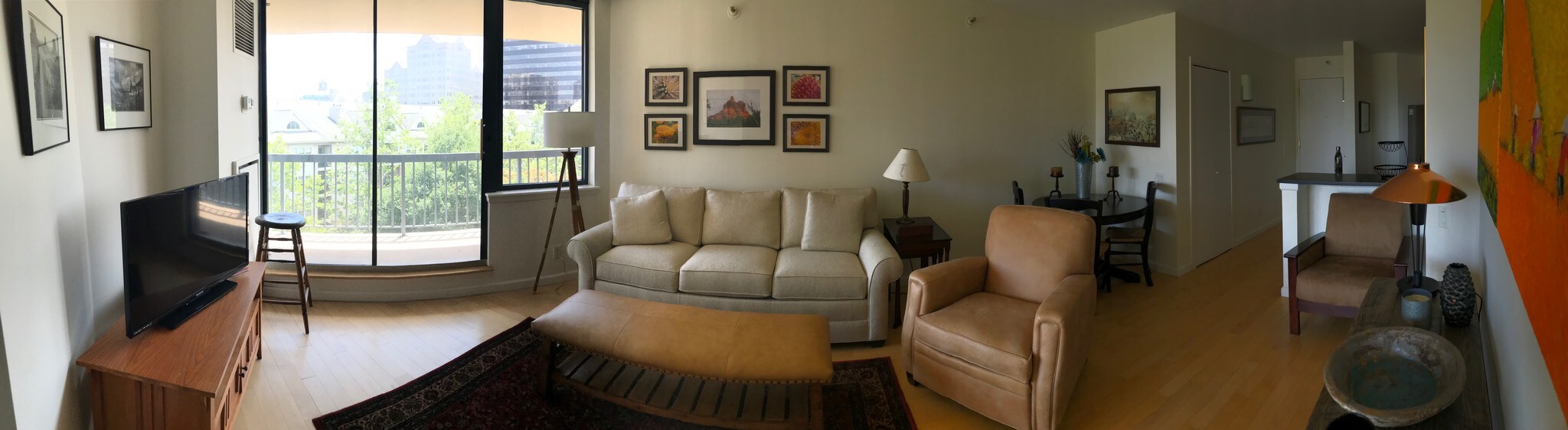Living room layout - 25 Forest St