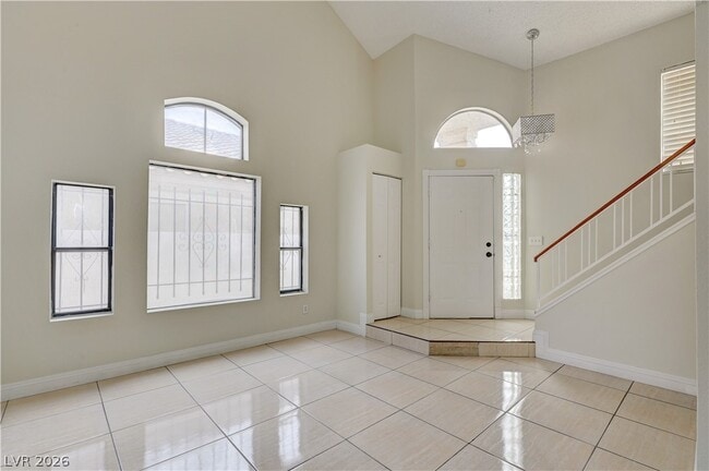 Building Photo - 2616 Camphor Tree St