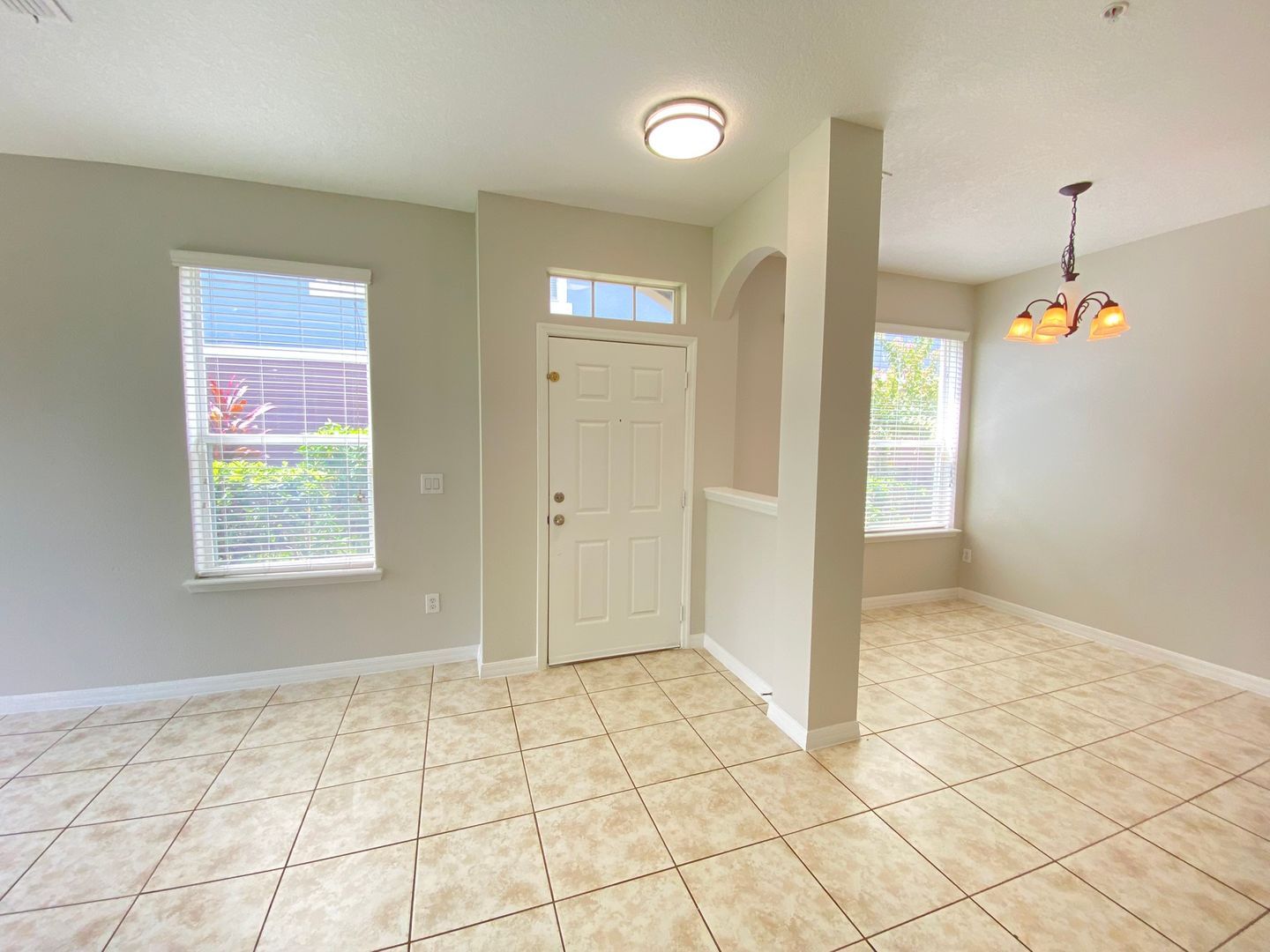 Building Photo - Just reduced!!! Gated Community!  Carter G...