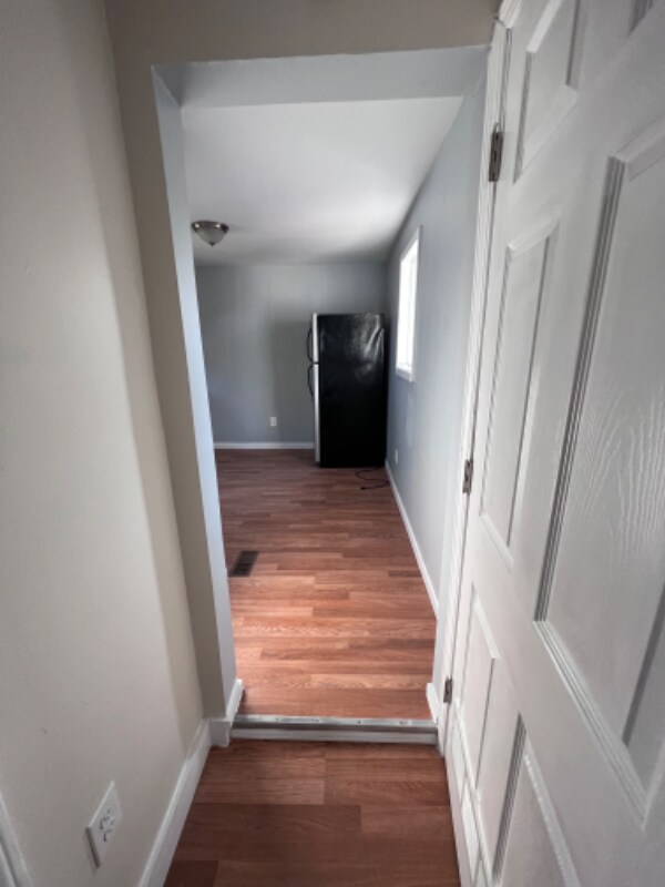 Building Photo - 7069 Belleville Rd