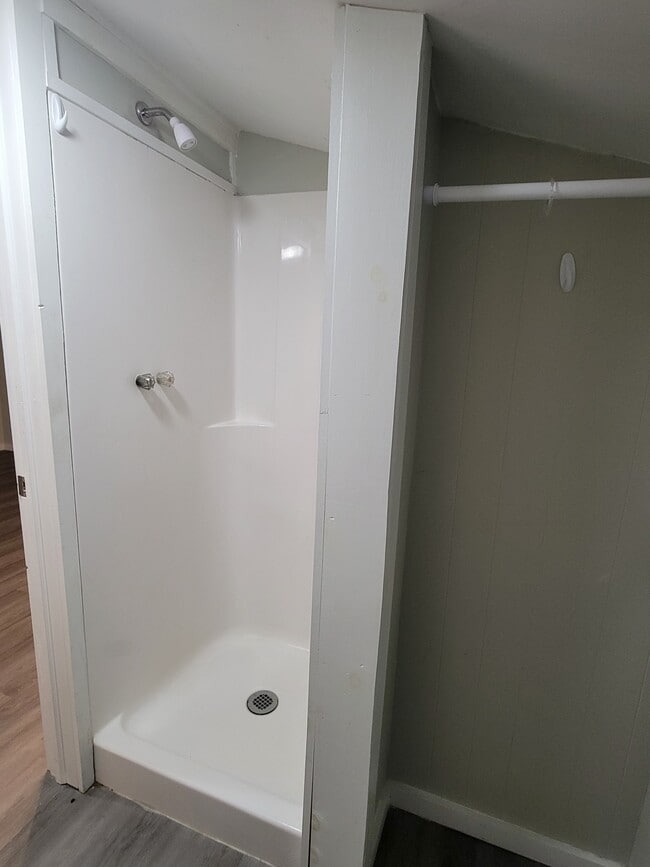 Building Photo - 212 State St