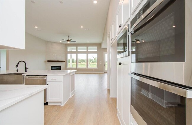 Building Photo - 7410 Pecan Brk Ln