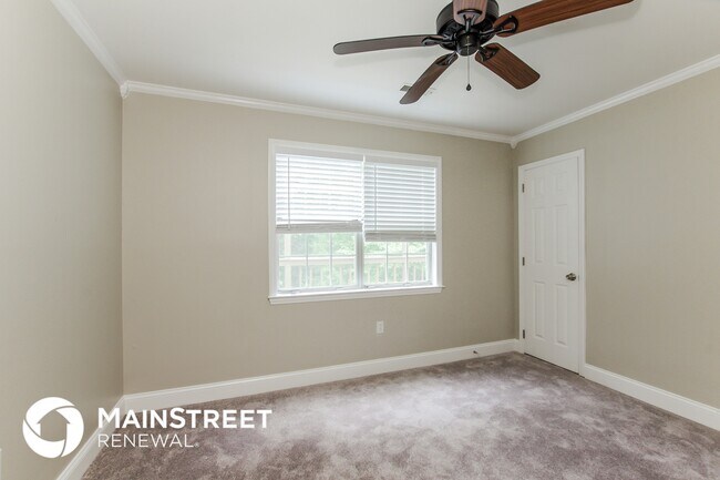 Building Photo - 13701 Dealtry Ln