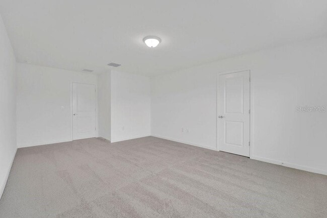 Building Photo - 33460 Binding Ties Ln
