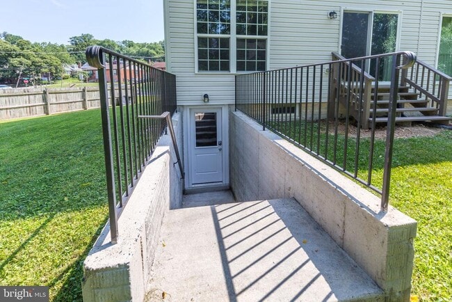 Building Photo - 6526 Loch Hill Rd