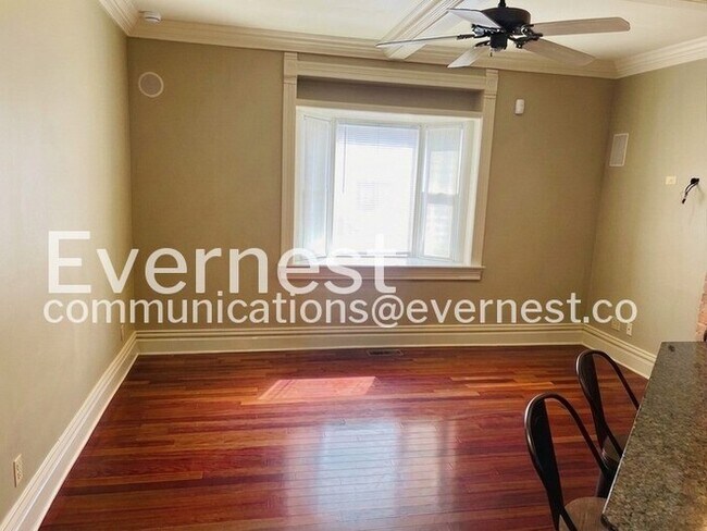 Building Photo - 112 Hanford St