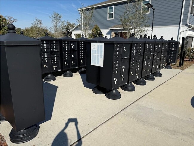 Building Photo - 14910 Harvest St