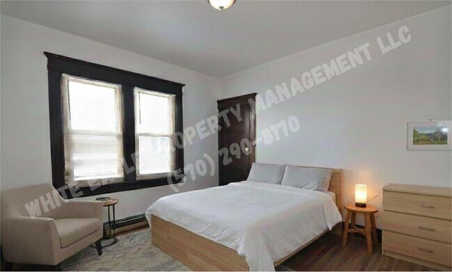 Building Photo - 1508 E Gibson St