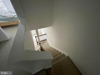 Building Photo - 9622 Lambeth Ct