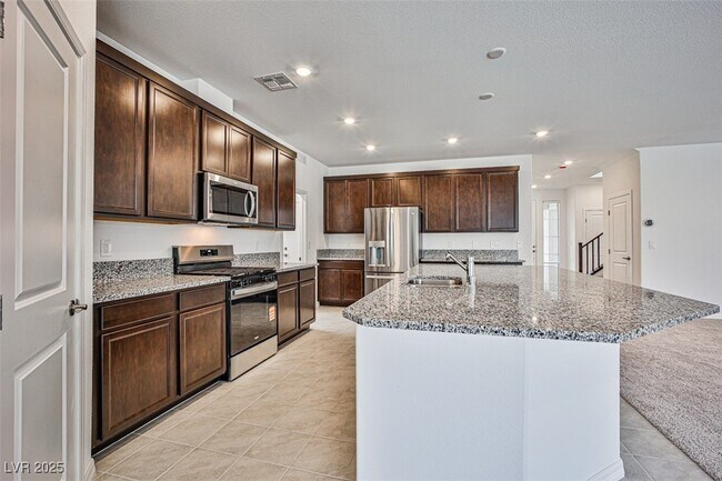Building Photo - 7428 Legacy Pt St