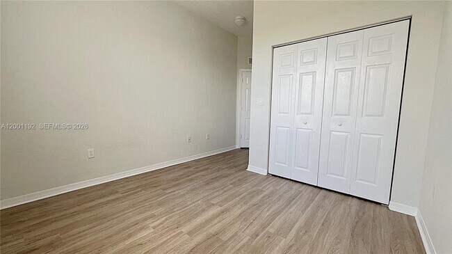 Building Photo - 10885 NW 89th Terrace