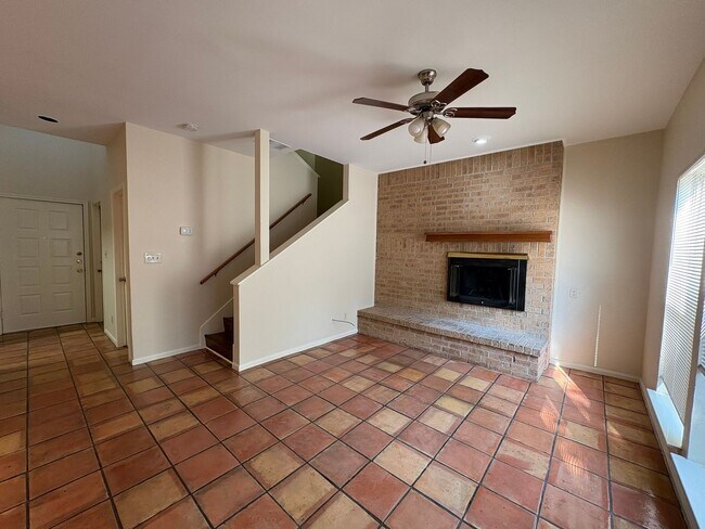 Building Photo - Dorian Properties2 (1504 Cinnamon Path)