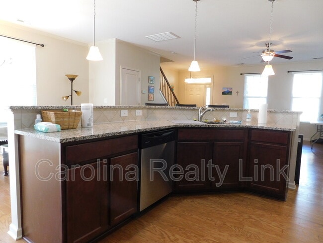 Building Photo - 1244 Assembly St