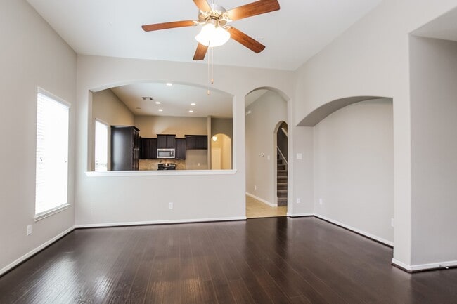 Building Photo - 13346 Davenport Hills Ln