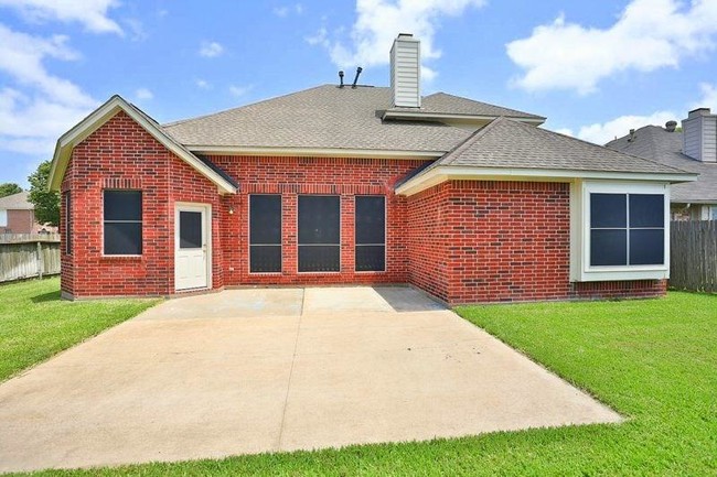 Building Photo - 639 Wheelhouse Dr