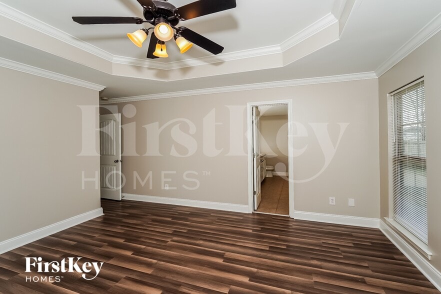 Building Photo - 170 Horton Dr