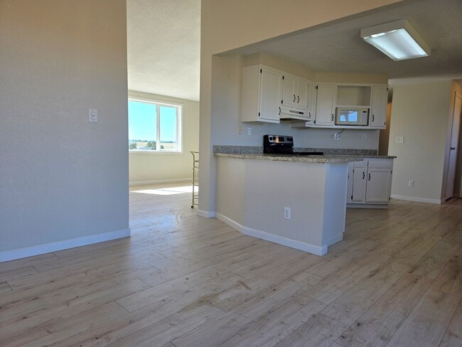 Building Photo - 6526 Arrowhead Trail