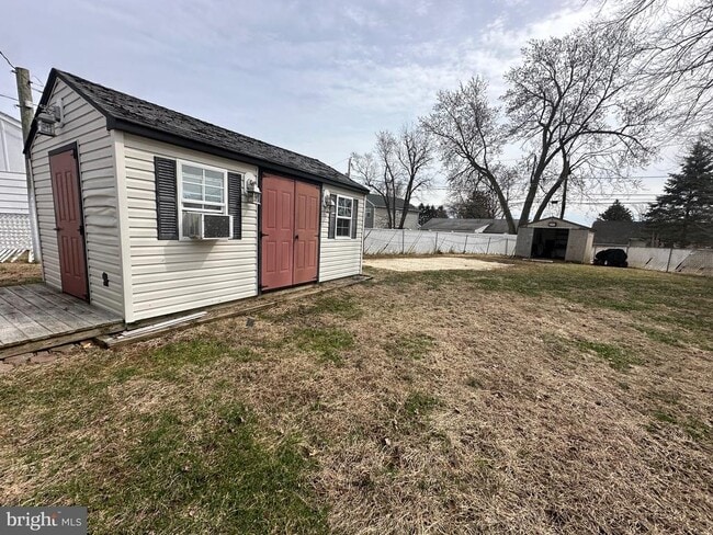 Building Photo - 120 Lebbie Ln