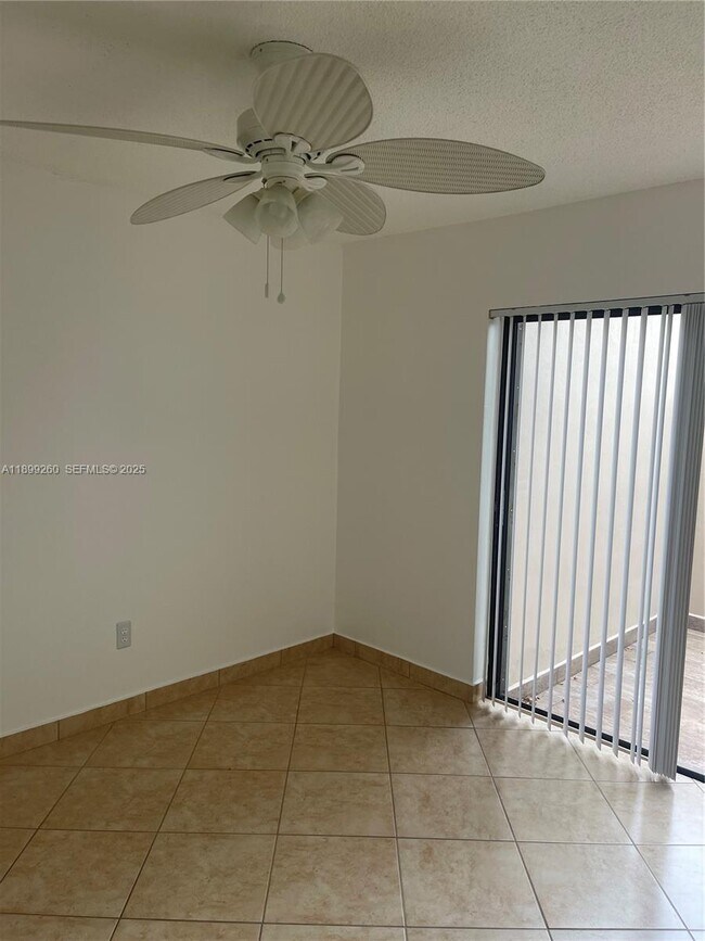 Building Photo - 7351 SW 105th Pl