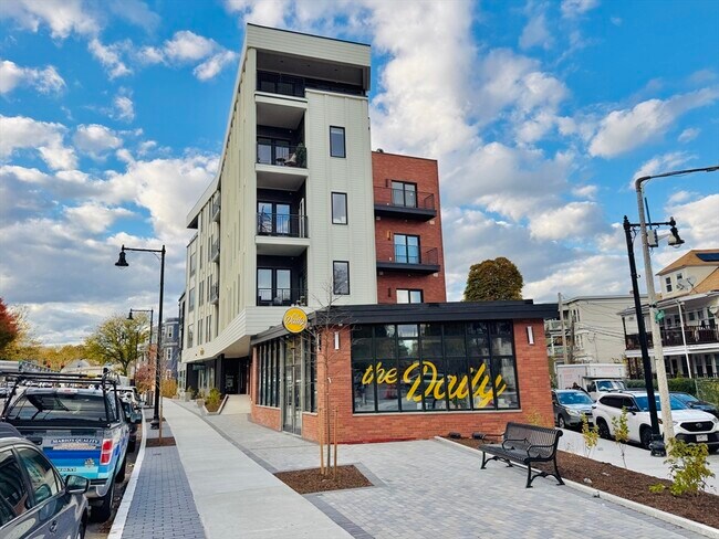 Building Photo - 500 Talbot Ave