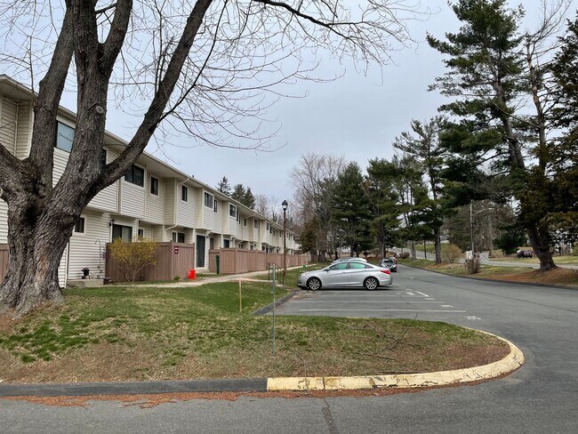 Building Photo - 7A Woodland Avenue