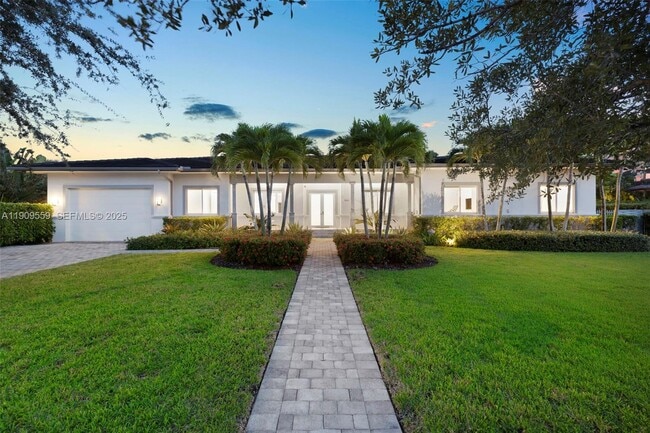 Building Photo - 9580 SW 101st Terrace