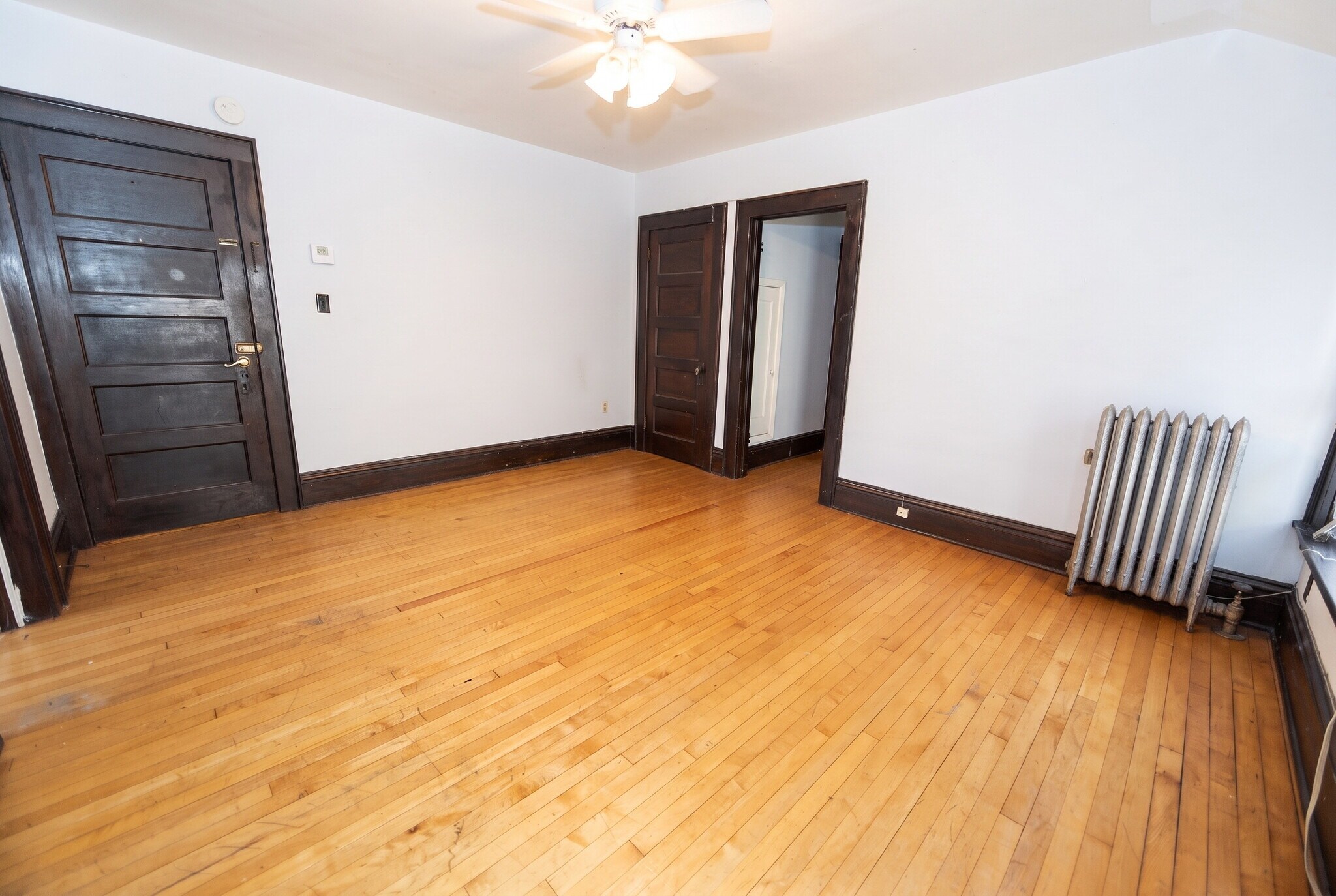 Building Photo - 410 W Mifflin St