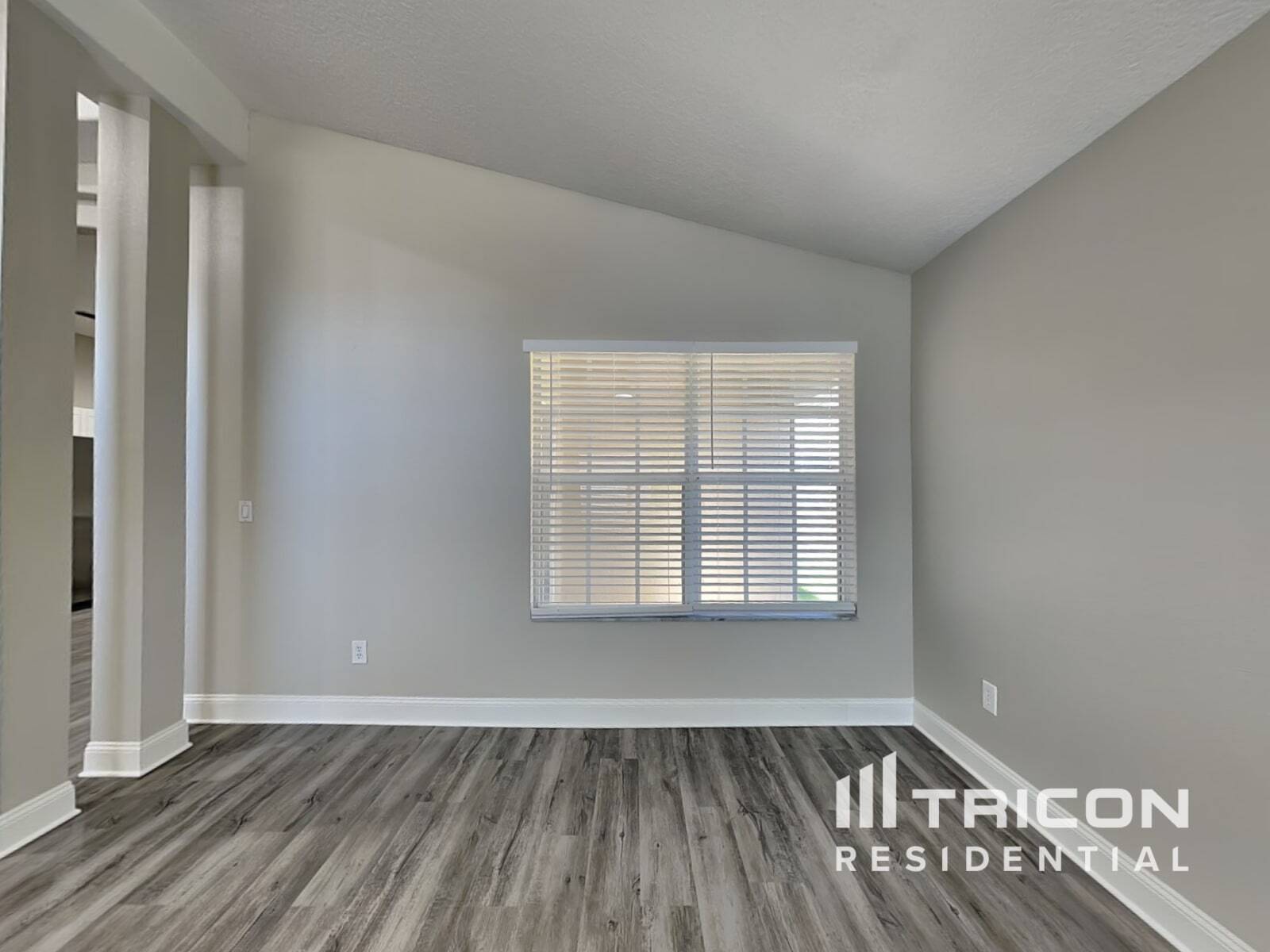 Building Photo - 2231 Cobblefield Cir