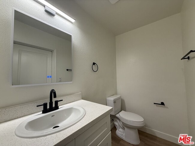 Building Photo - 314 S Clark Dr