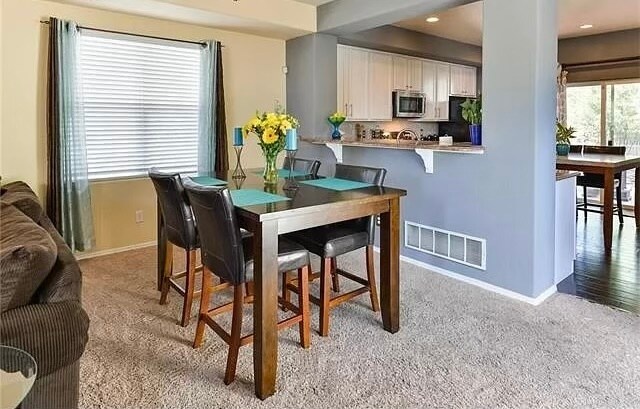 Building Photo - 6542 Shimmering Creek Dr