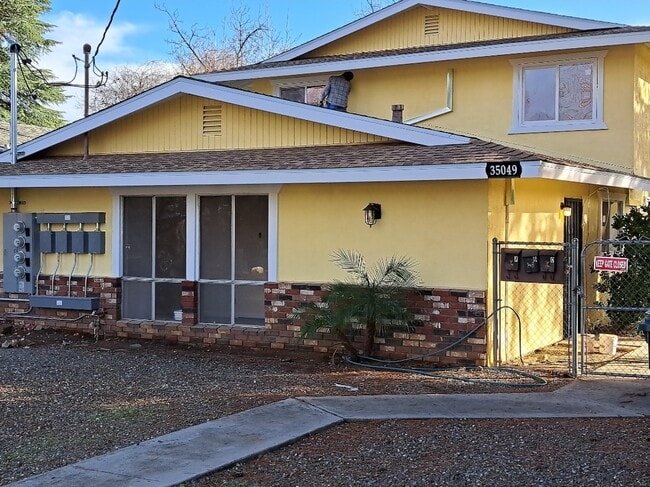 Building Photo - 35049 Cedar Ave