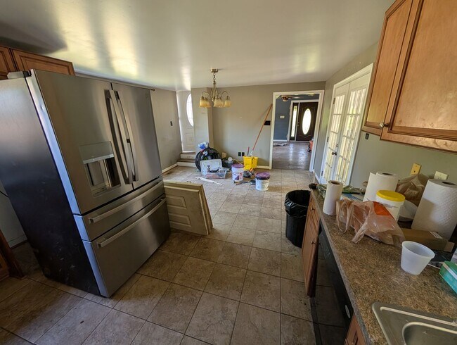 Building Photo - 4 Bedroom Darlington Home Near State Park