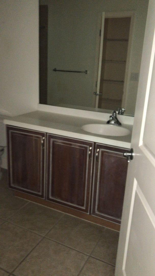 Building Photo - 1230 Wright Cir