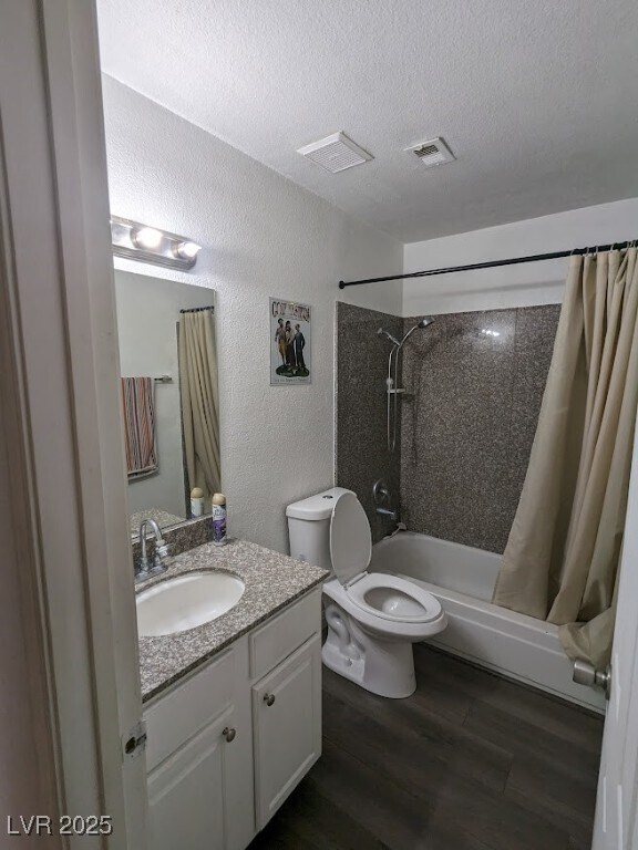 Building Photo - 5044 River Glen Dr