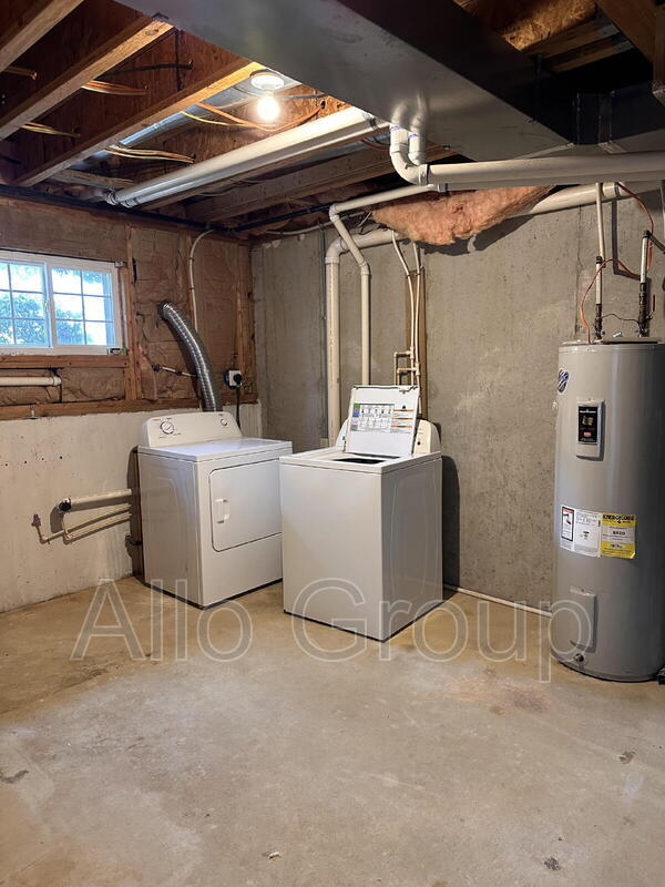 Building Photo - 139 Bonnybrook Rd