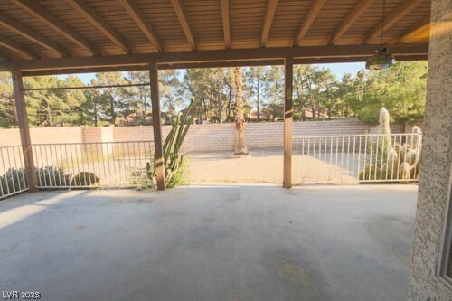 Building Photo - 7429 Parnell Ave